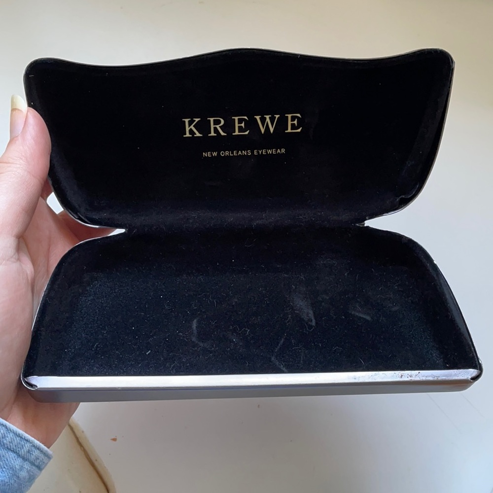 Krewe sunglasses case